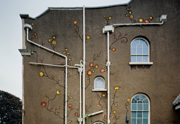 street-art-bristol-so-design-consultant-birmingham-ambient-marketing-orange-UK-painting-paint-10-600x413
