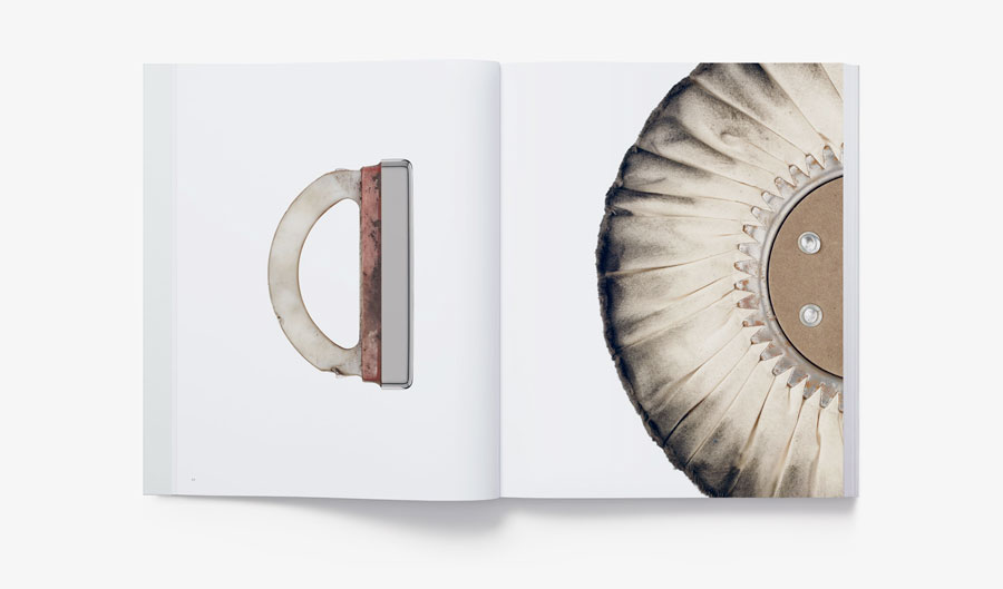 designed-by-apple-in-california-book-libro3